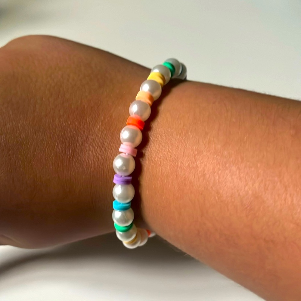 Preppy rainbow bracelet☀️🌈⚡️